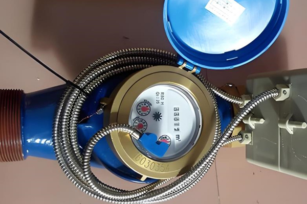 有線遠(yuǎn)傳水表漏水是什么原因？如何解決？